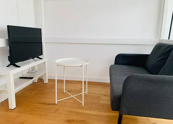 Studio Loft - Lumineux - Television